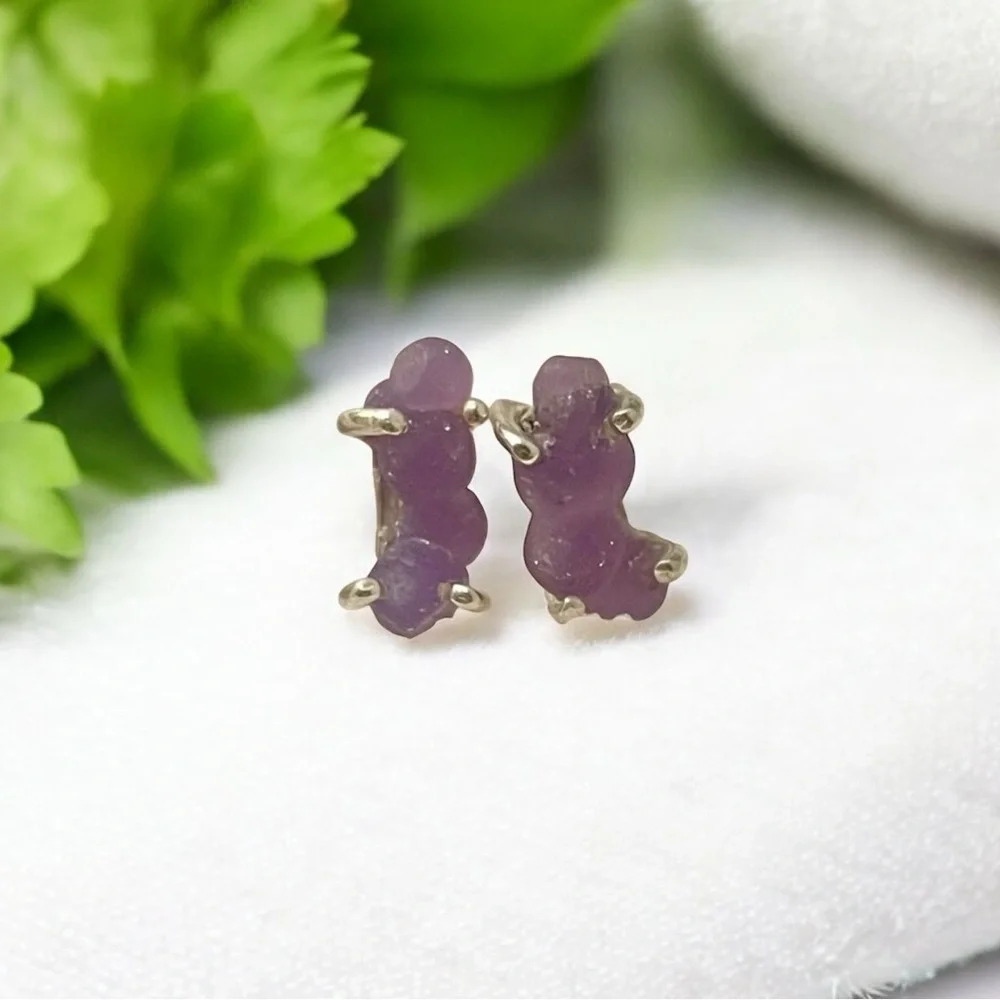 RARE Purple Grape Agate Chalcedony Sterling Silver Stud Earrings 925